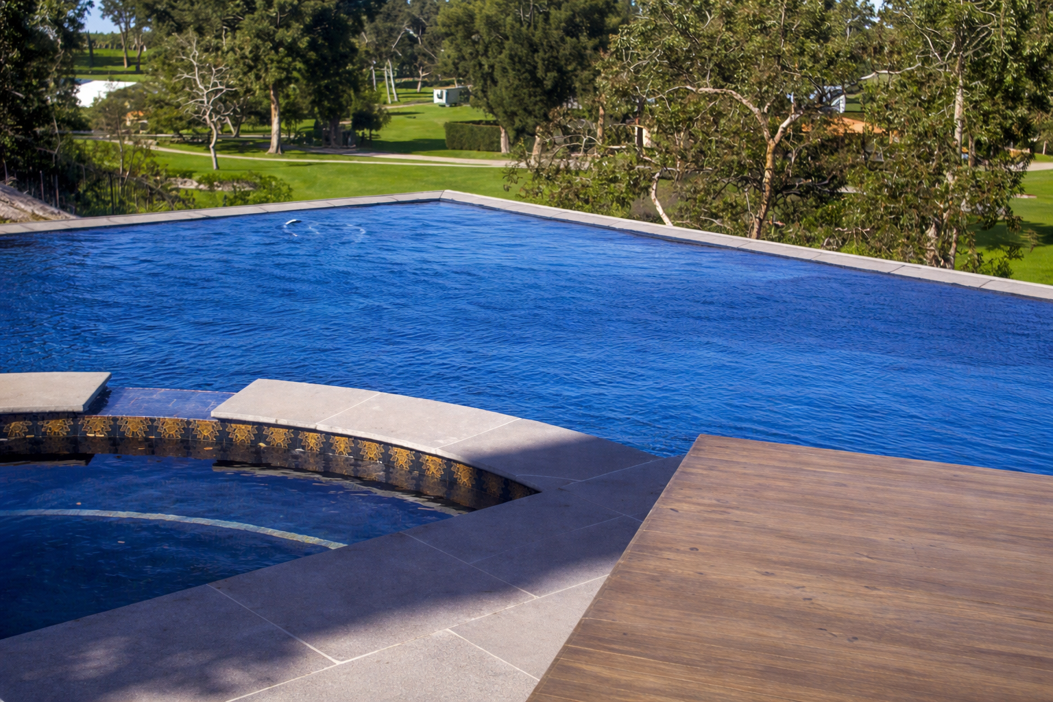swimming pool repair service Nampa, Idaho